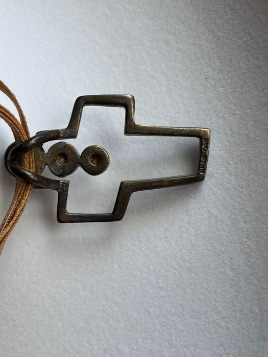 Хендмейд супер интересно колие с кръст