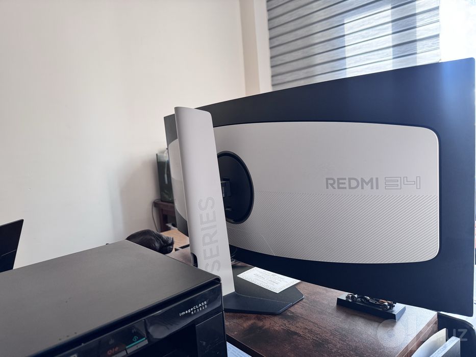 Продаю игровой монитор Redmi G34WQ 34