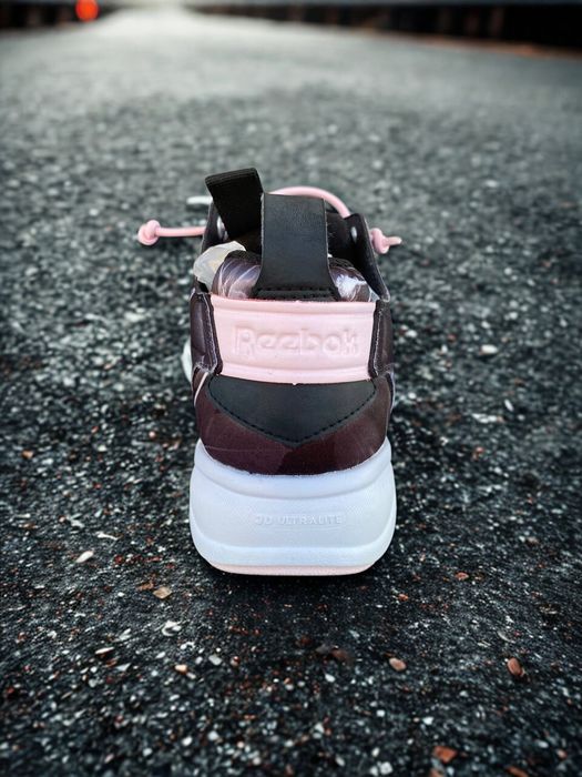 Adidași Reebok Floral originali cool top