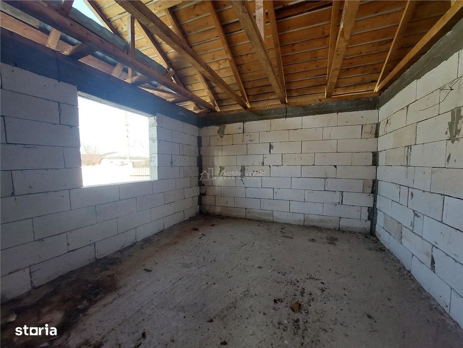 Casa tip Parter, 100 mp, teren 860 mp, comuna Galbenu