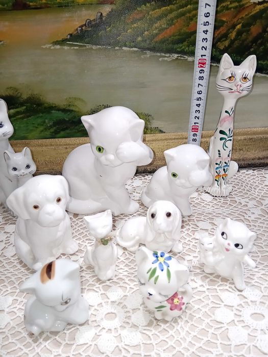 Порцеланови фигури:Кучета,котета,катерички