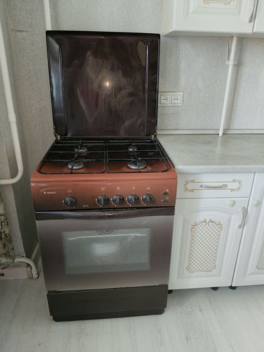Продам газплиту