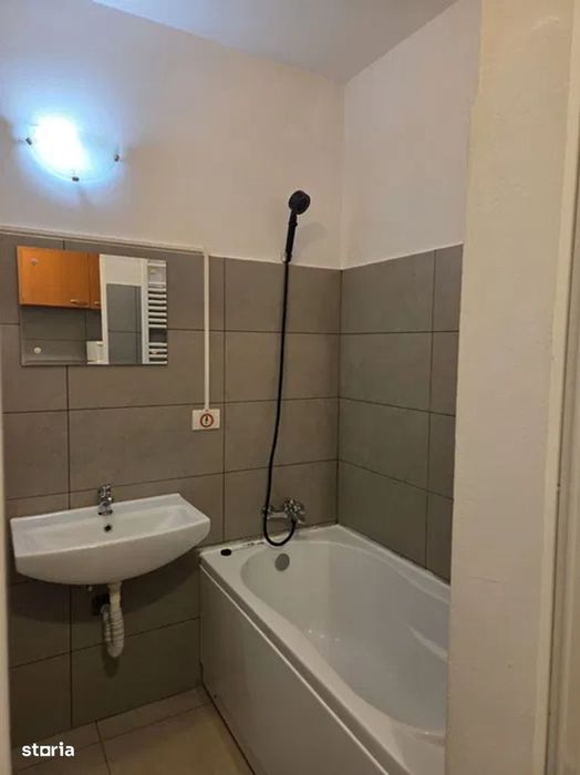 Apartament 1 Camera & parcare Mosnita Noua Valery 250 euro