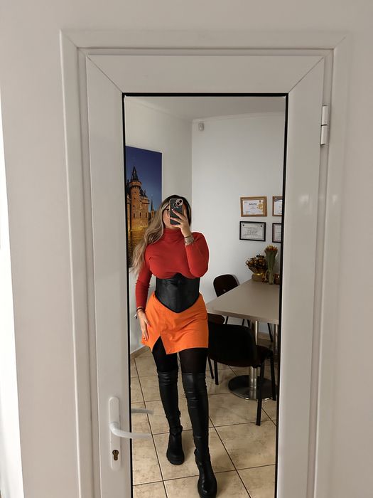 Corsete făcute pe comanda