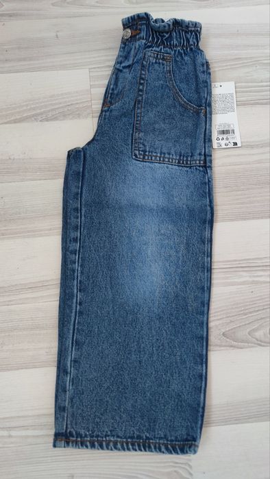 Blugi fetita noi