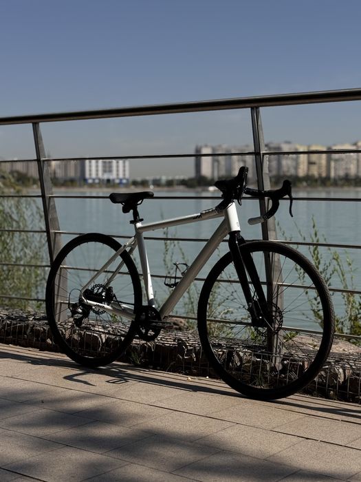 Шоссейный велосипед Java Road bike