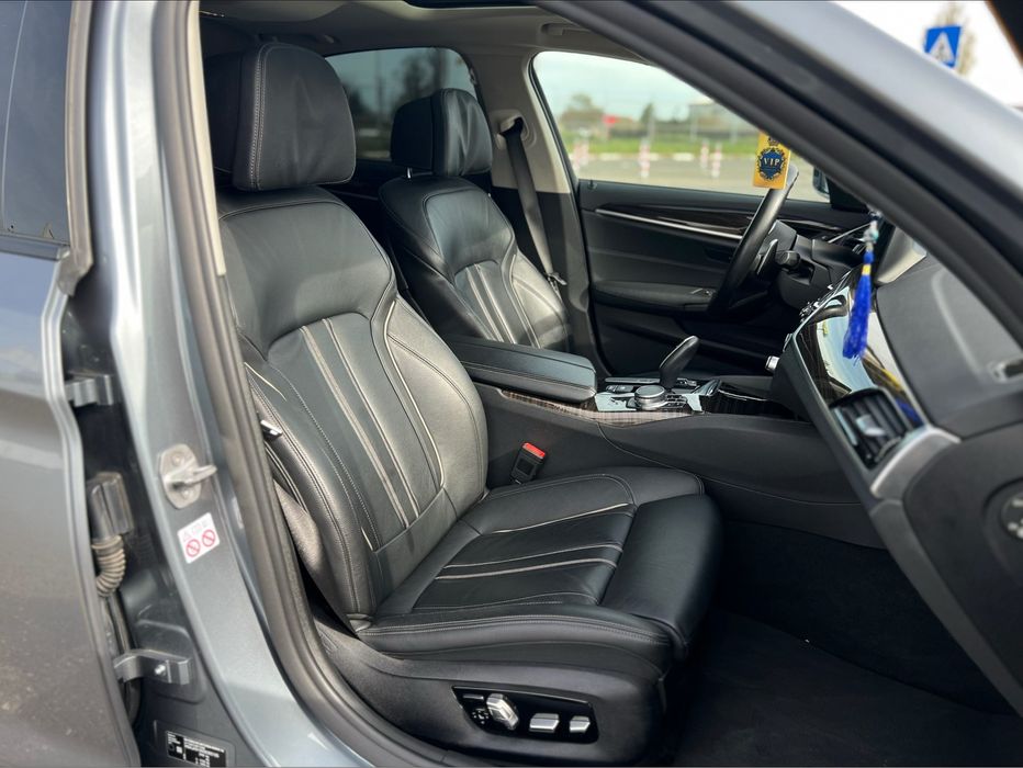 BMW Seria 5 / M Pack / 530E PHEV