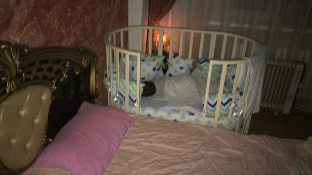 Отдам манеж даром