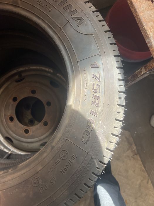 Продам шины от газели R16c