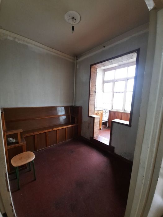 ПРОДАЁТСЯ 1/2/4- ТТЗ-1, Диадора, передел в 2-х, не торец 42000!