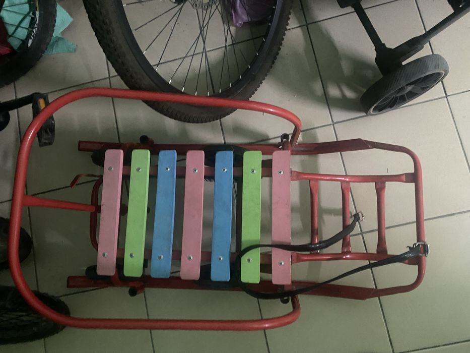 Продам санки детские