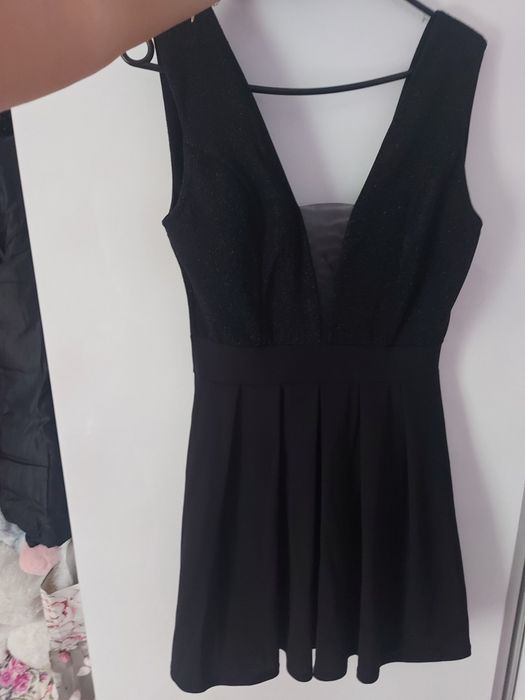 Vând rochii de ocazie