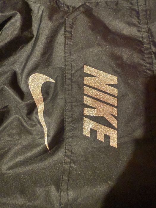 Ветровки на Nike