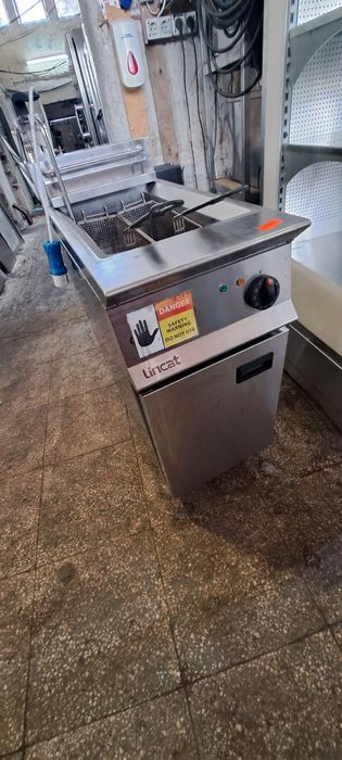 Фритюрник професионален LINCAT VORTECH  газ