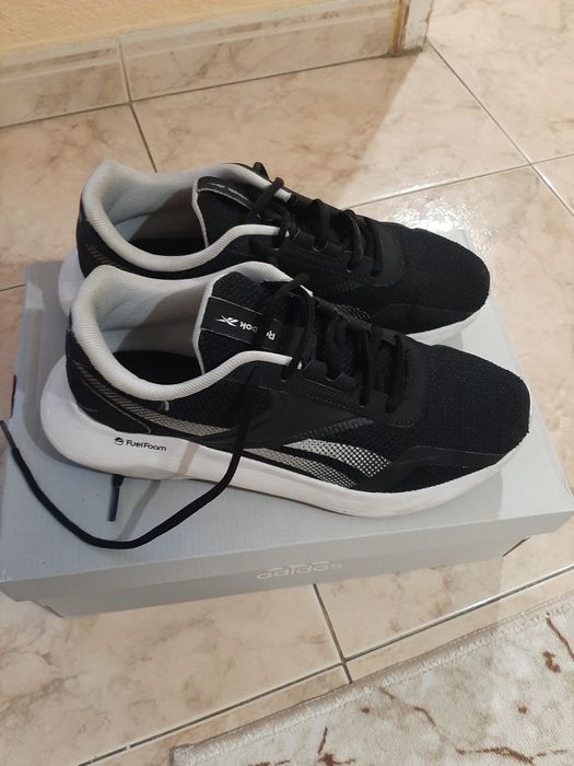 Маратонки за момче