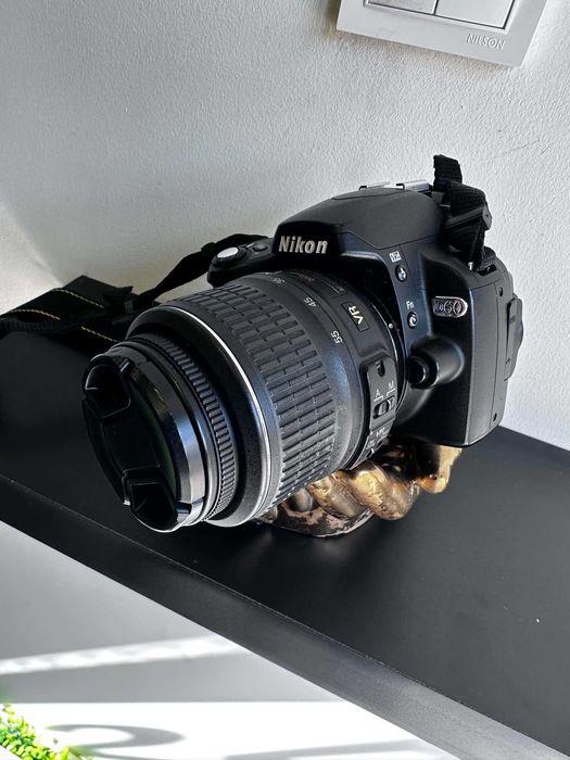 Фотоапарат Nikon D60