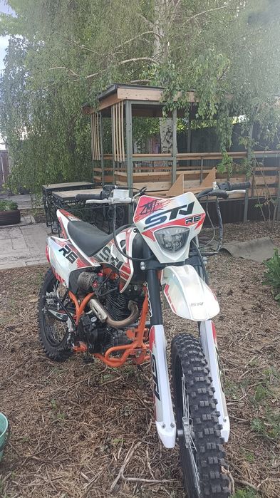 Продам эндуро 250