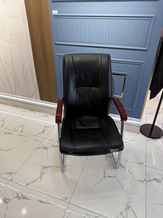 Кресло продается 25000тг