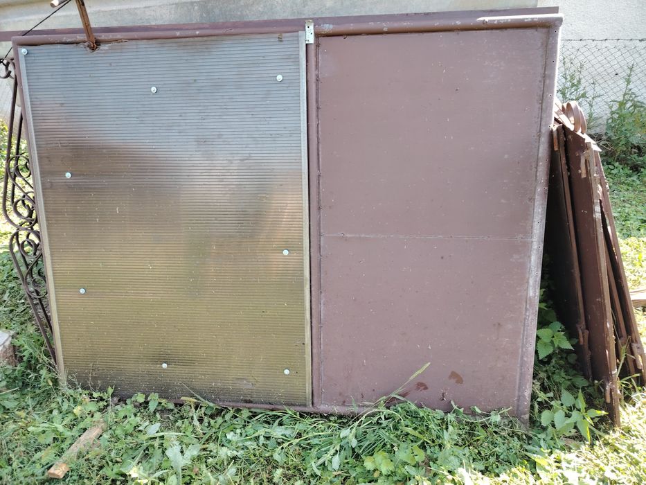 Poartă dublă cu 3 panouri de gard