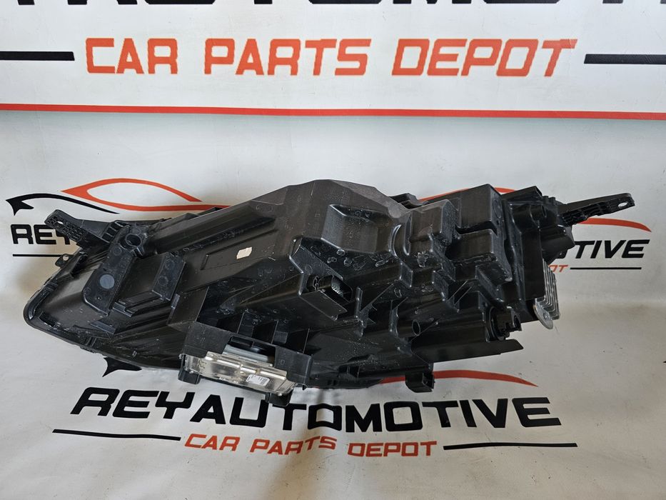 Far dreapta full led complet Ford Kuga 3 dupa 2019 cod LV4B-13E014-FG