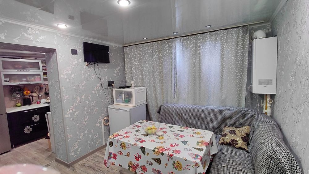 Продам дом . В хорошем ,тихом районе.