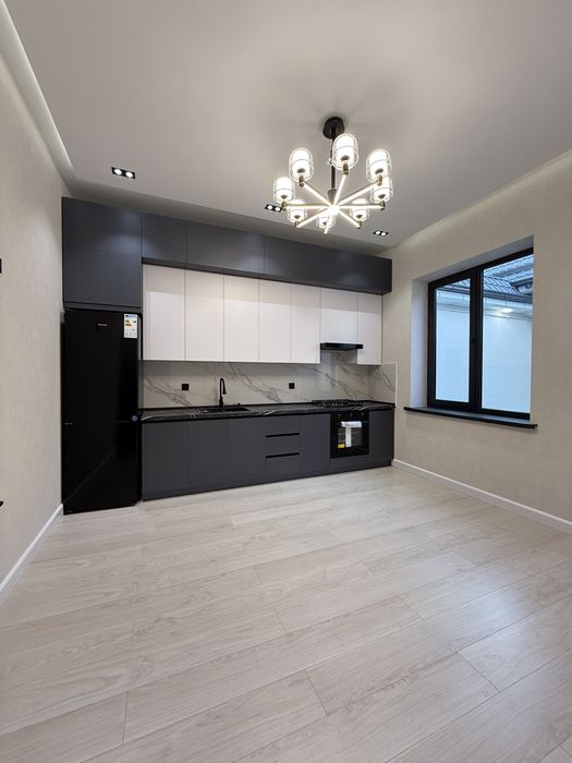 «Food City» га бир қадамли 5 хонали янги тайёр уй сотилади!