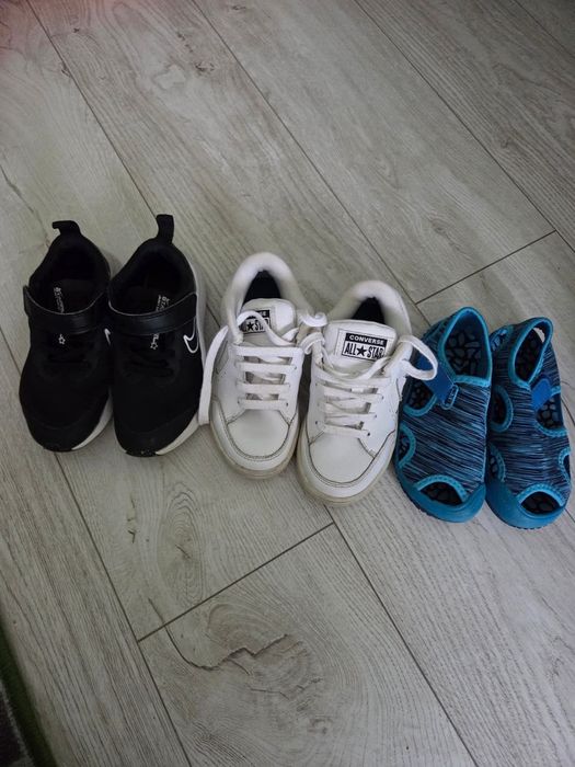 Vand lot pantofi copii