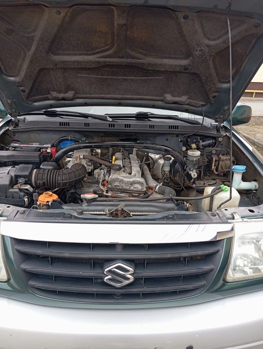 Suzuki grand Vitara 2.0 benzina 4x4 reductor de la mic la mare