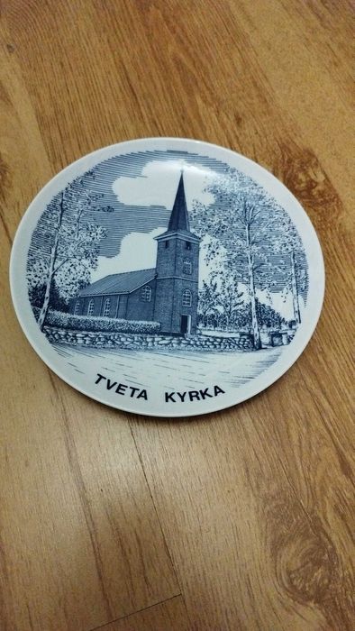 Декоративна чиния от Швеция