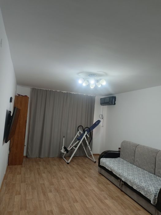 Квартиру, можно под бизнес