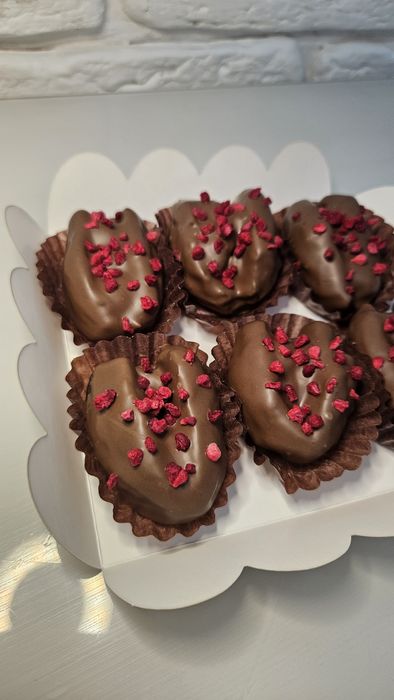 Финики в шоколаде на подарок