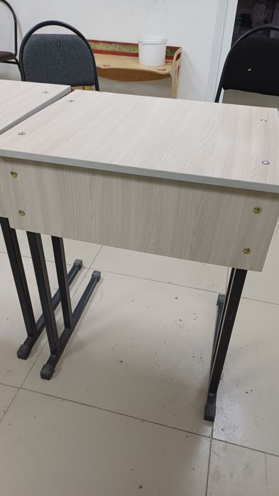 Продам одноместный парты без стуля