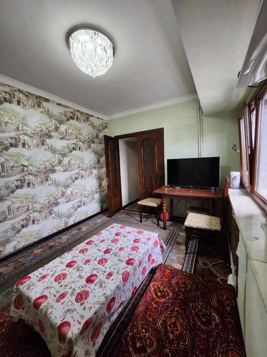 Ц-2, 4/5/8 Главпочтамт, своя. СРОЧНО!