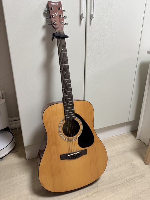 Гитара YAMAHA f 310