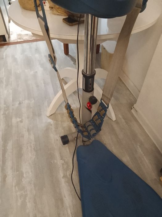 Продам стационарный массажер