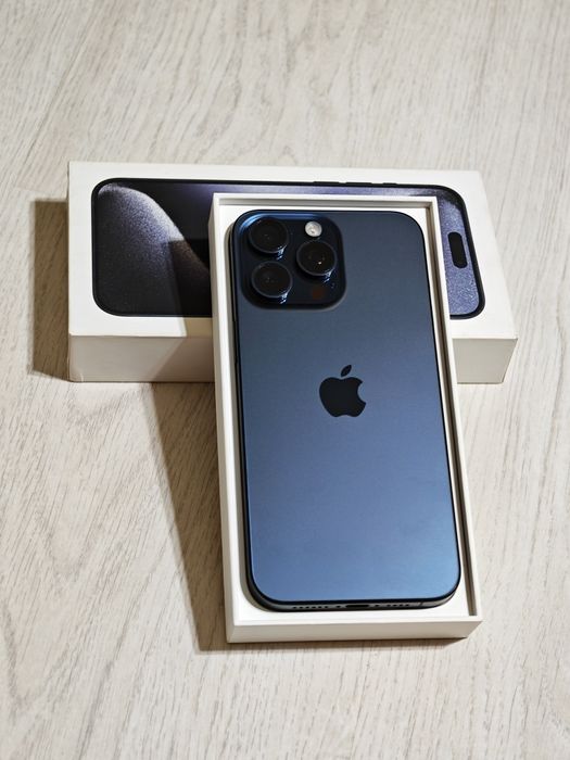 iPhone 15 Pro Max 256 gb ёмкость 90