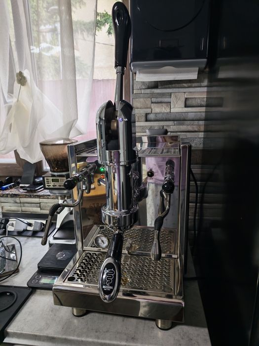 Espressor (expresor espresor) Bezzera Strega