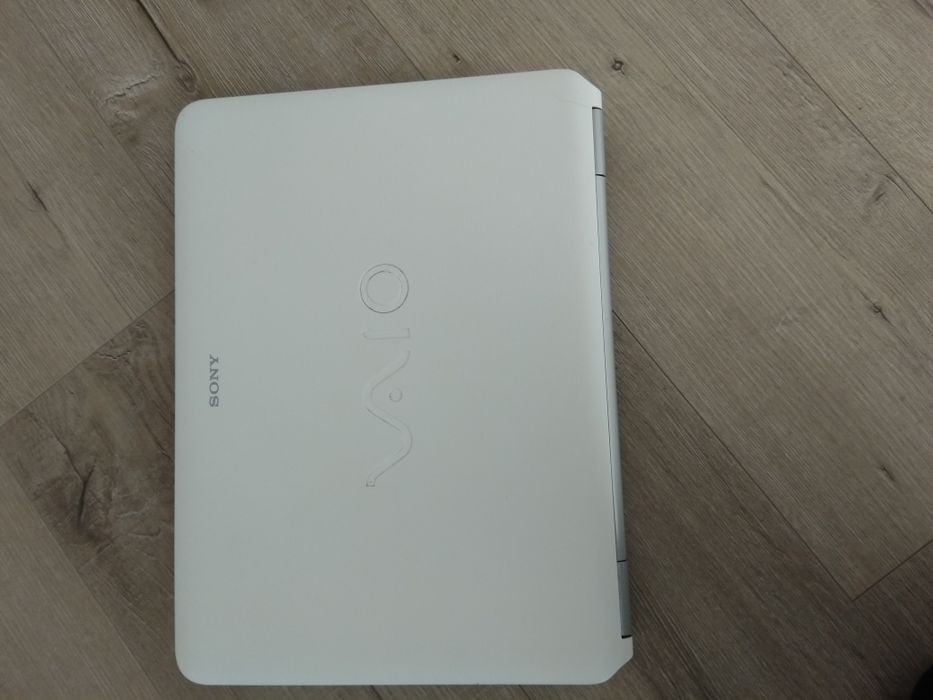 Лаптоп Sony Vaio pcg-7133l
