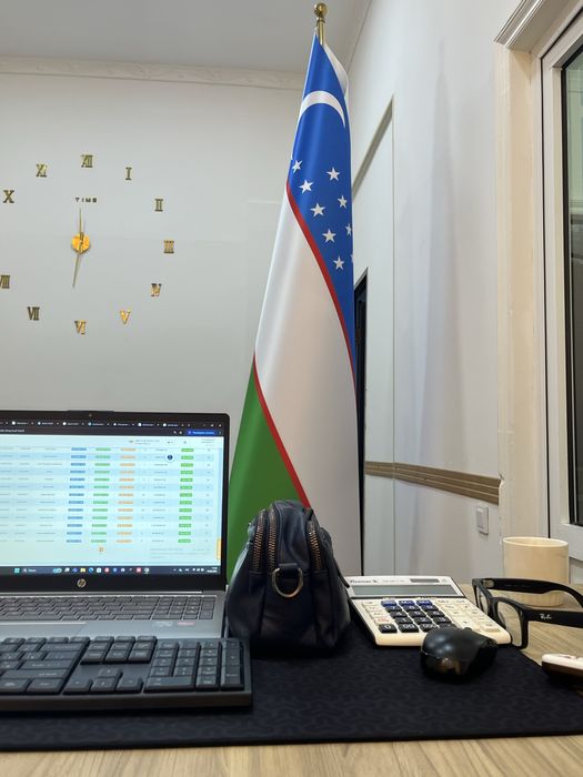 Флаг узбекистана