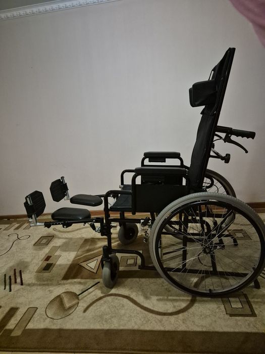 Инвалидная коляска
