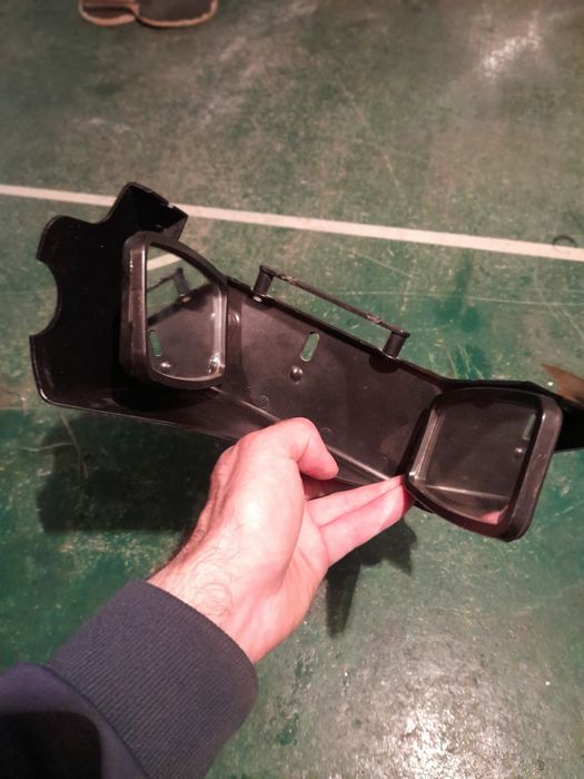 Кондесатор ссср.  ,Зеркало,акб,подушка двс ауди100