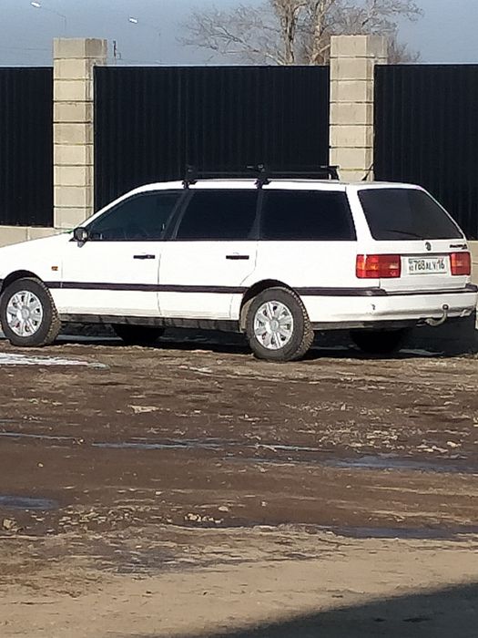 Продам Фольксваген Пассат в4 уневерсал