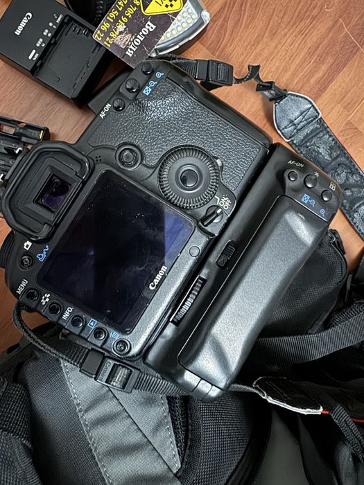 Продам фотоаппарат canon 5d mark 2
