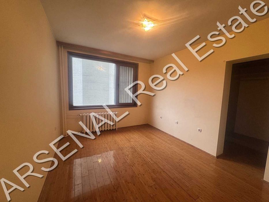 Продаваме многостаен апартамент, кв. Младост 2