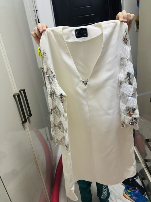 Официална дамска рокля