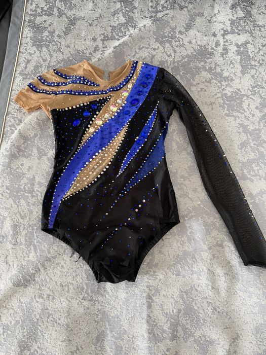 Продам купальник для гимнастики