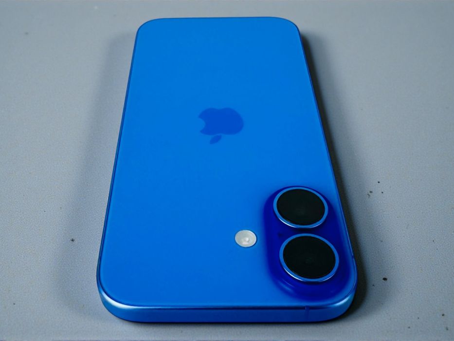 Apple iPhone 16 128GB Ultramarine 92% Батерия! Гаранция!