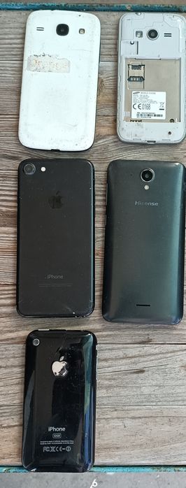 Ретро телефони  с копчета и тъч скрийн