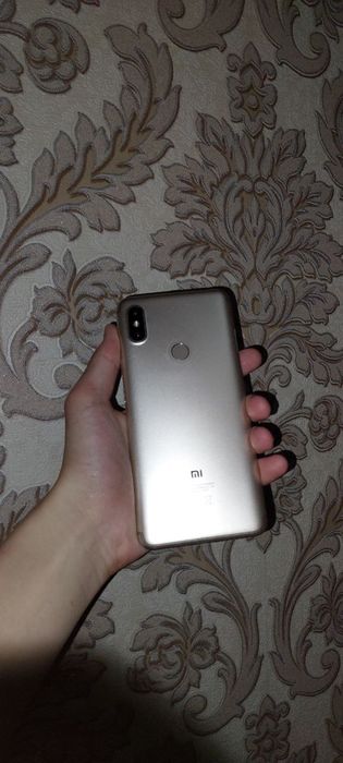 Redmi S2 32GB sotiladi ishlashi Al’o ORGINAL Telefon