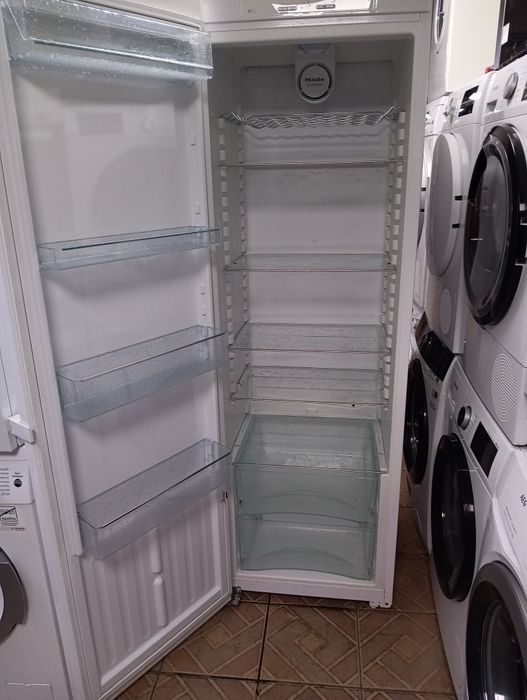 Голям хладилник охладител Миеле Miele А+++ Made in Germany 2г.Гаранция